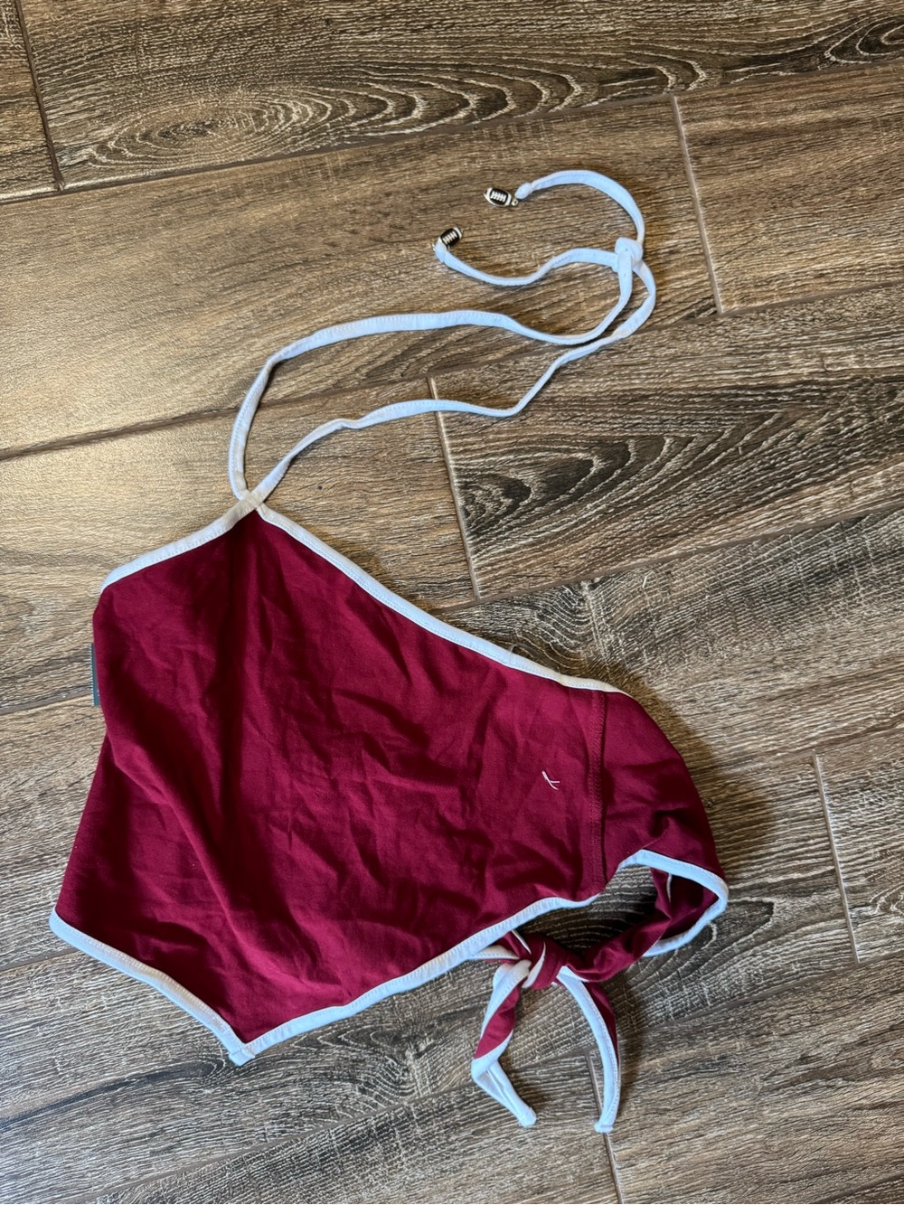 Halter top - Picture 3 of 5